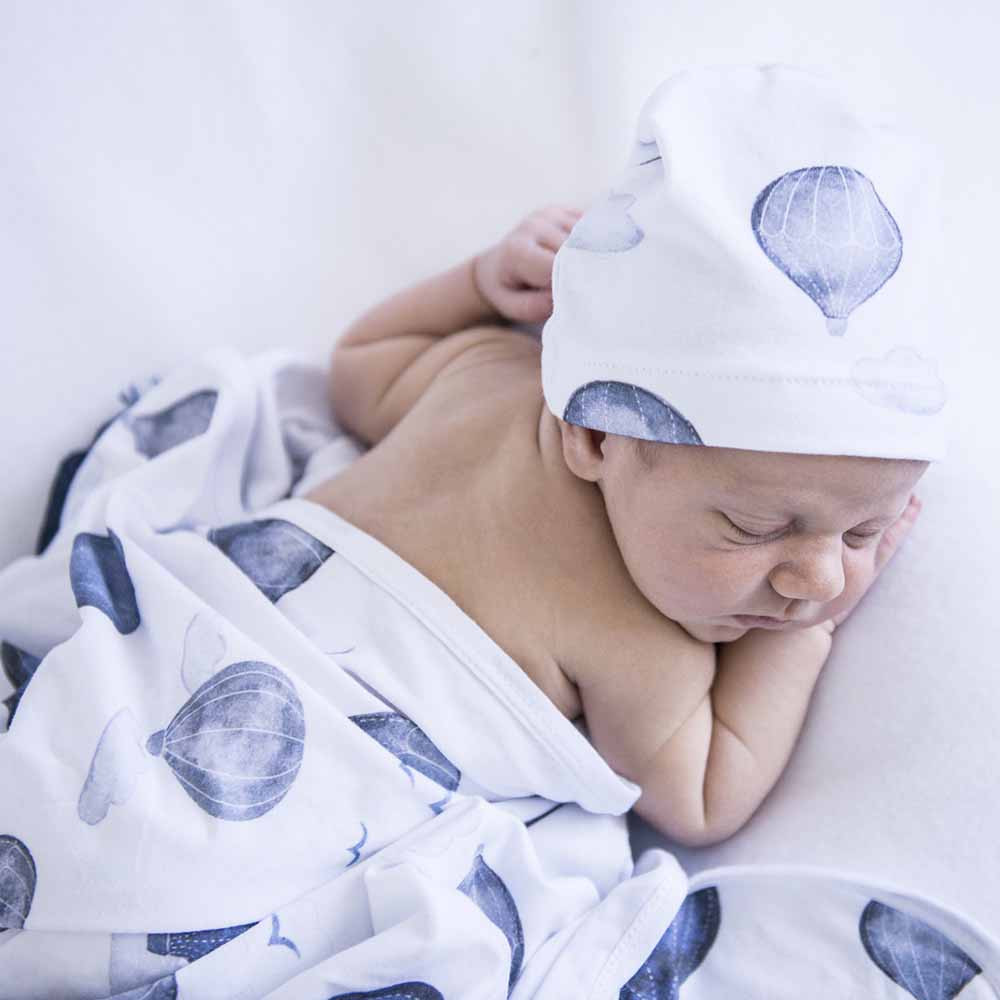 Daisy Jersey Wrap Birth Announcement Set