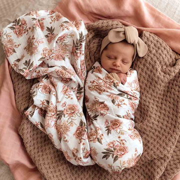 How to Swaddle a Baby