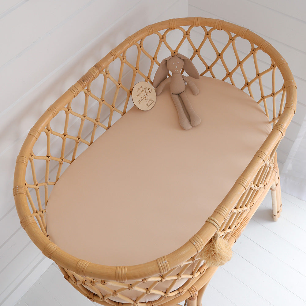 Babyccino Organic Bassinet Sheet / Change Pad Cover - View 1