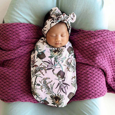 Snuggle best sale swaddle set