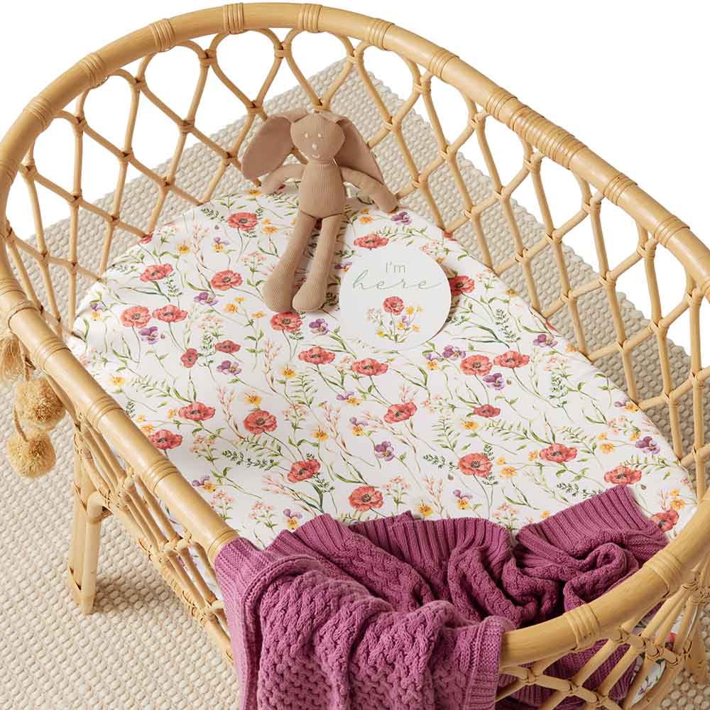 Meadow Organic Bassinet Sheet / Change Pad Cover - View 1