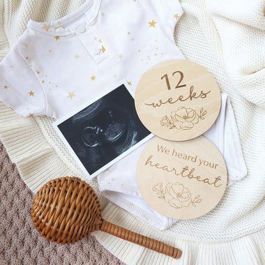 Bloom Pregnancy Wooden Milestone Cards | Snuggle Hunny