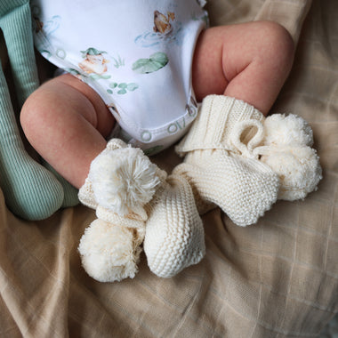 Cream Organic Cotton Knit Booties | Snuggle Hunny