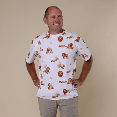 Lion Organic Mens T-Shirt | Snuggle Hunny