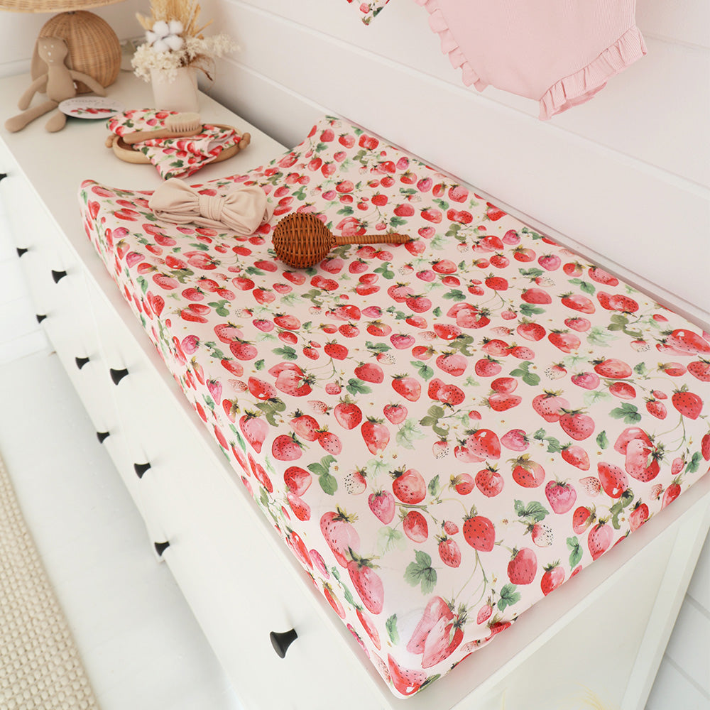 Strawberry Organic Bassinet Sheet / Change Pad Cover - View 3