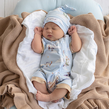 Taking Flight Organic Snuggle Shortie | Snuggle Hunny